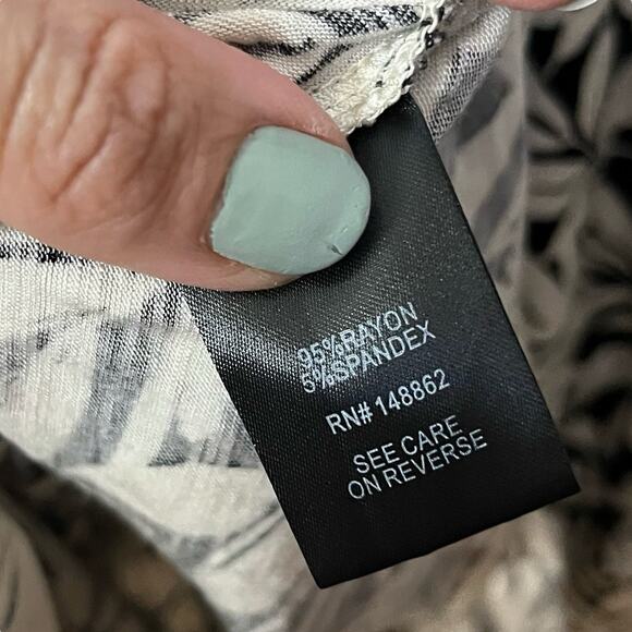 Torrid Tiered Ruffle Babydoll Tank Top 3X Tropical Floral Print Slub Jersey Knit - Picture 6 of 10